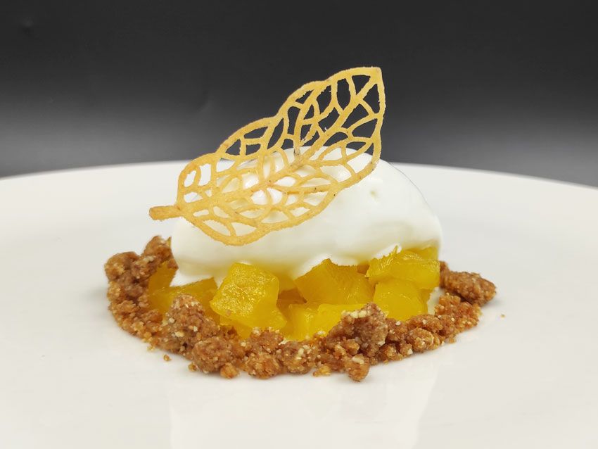 Piña macerada con Vinagre Forum Chardonnay
